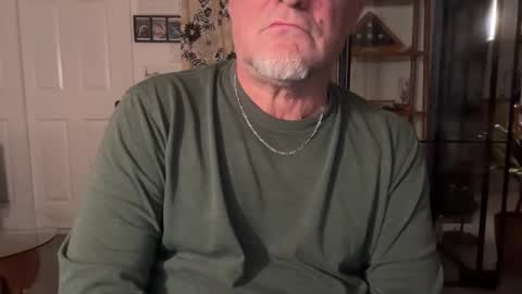 fnkywht60smthng_ online show from February 17, 5:48 am