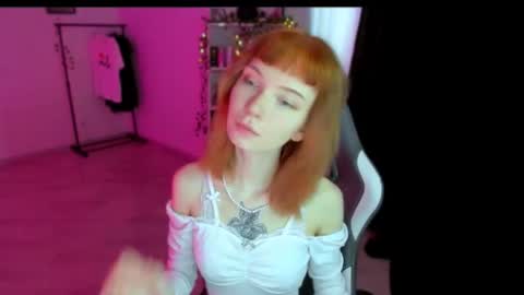 folgend_wasser online show from July 22, 12:30 pm