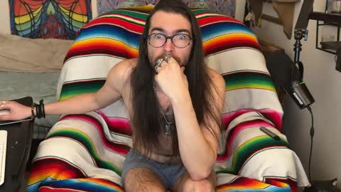 Chris online show from March 30, 12:50 pm