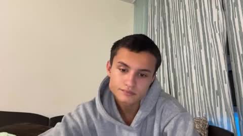 foooxxxi online show from September 21, 6:31 pm