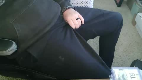 Snapshot of foreplayman22 chatting on February 9, 9:19 pm foreplayman22 online show from February 9, 9:19 pm