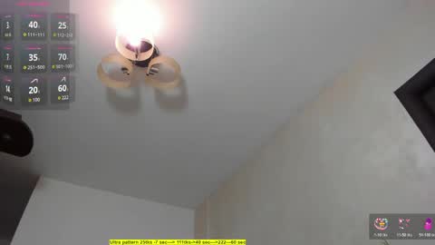 Snapshot of foxx_giirl chatting on April 26, 4:54 am Foxx online show from April 26, 4:54 am