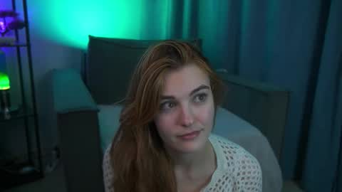 Snapshot of foxy_cute4you chatting on February 10, 8:46 pm Eva online show from February 10, 8:46 pm