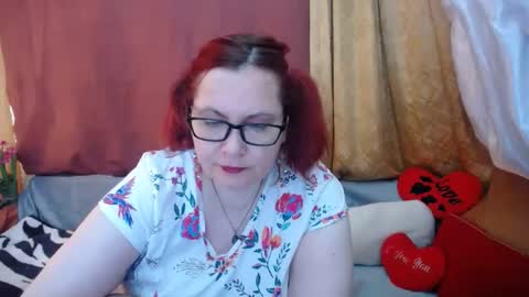 foxydesiree online show from May 19, 9:59 am