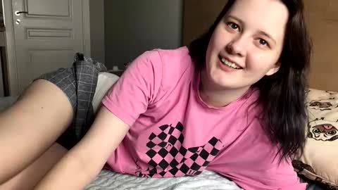 Kate online show from September 17, 8:27 am