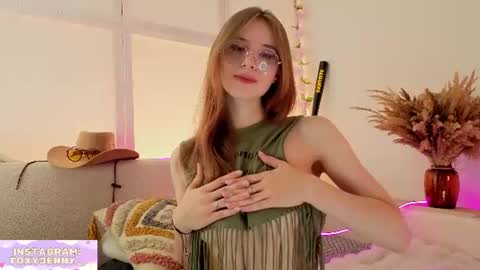 foxysecret_ online show from July 24, 6:17 pm
