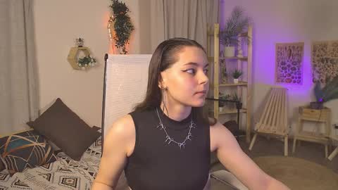 Francesca online show from April 4, 7:28 am