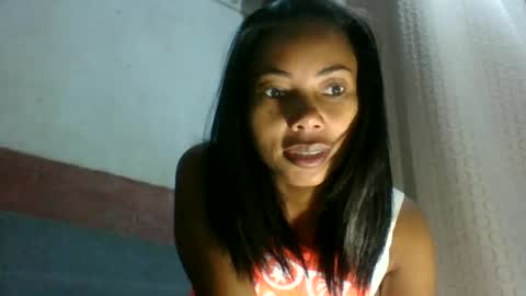 Snapshot of francine1507 chatting on June 23, 4:32 am francine1507 online show from June 23, 4:32 am