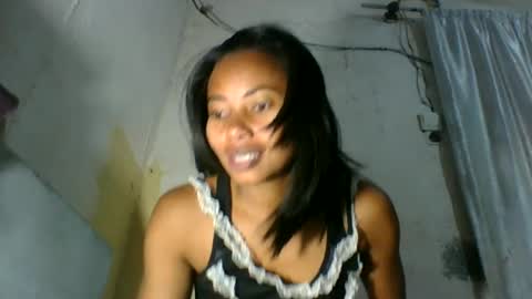 Snapshot of francine1507 chatting on July 25, 5:16 am francine1507 online show from July 25, 5:16 am