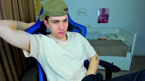 Frank online show from April 2, 5:05 am