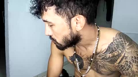 frankdanielsmolano online show from April 27, 10:08 pm