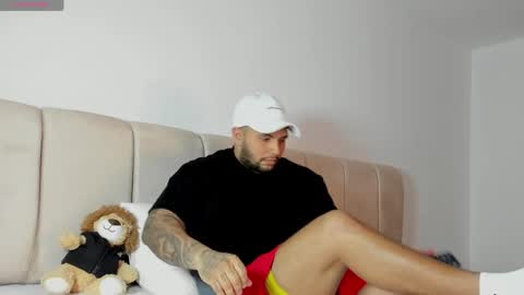 frank online show from May 22, 1:35 am