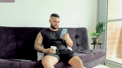 frank online show from June 6, 4:12 pm