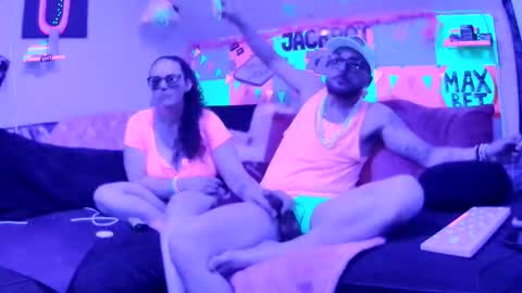 freak4thedrop online show from May 9, 5:23 am