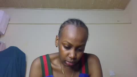 Snapshot of freaky_beauty chatting on June 30, 6:31 pm freaky_beauty online show from June 30, 6:31 pm