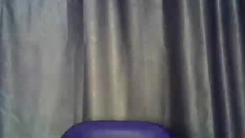 Snapshot of freaky_brula chatting on June 22, 5:54 pm freaky brula online show from June 22, 5:54 pm