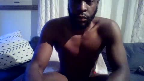 freakyhungbi online show from December 28, 6:49 am