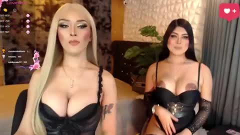 Snapshot of freakymariaxxxx chatting on July 2, 3:23 am Maria online show from July 2, 3:23 am