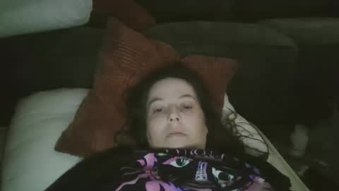 freckles232399 online show from April 6, 4:46 am