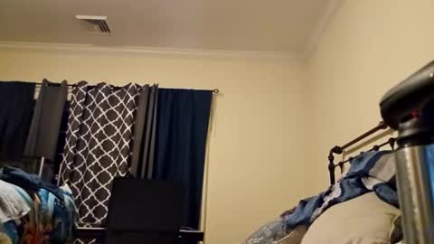 freddytiffany77 online show from February 22, 5:40 am