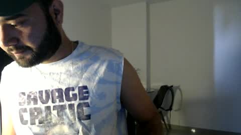Snapshot of fredy_hunks chatting on June 12, 3:33 pm Fredy online show from June 12, 3:33 pm