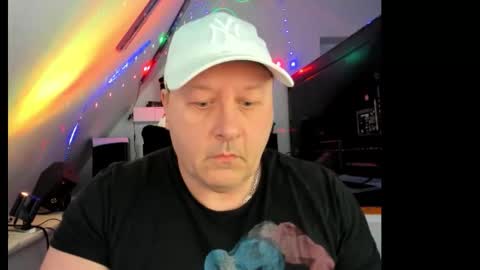 freelancer1234 online show from January 11, 5:23 am