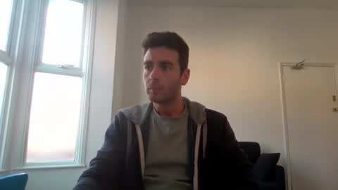 Snapshot of frenchbdmaninlondon chatting on May 1, 10:53 am Horny Paul online show from May 1, 10:53 am