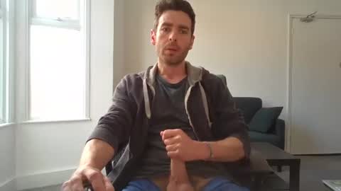 Snapshot of frenchbdmaninlondon chatting on May 13, 11:29 am Horny Paul online show from May 13, 11:29 am