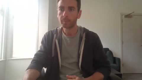 Snapshot of frenchbdmaninlondon chatting on June 10, 10:36 am Horny Paul online show from June 10, 10:36 am