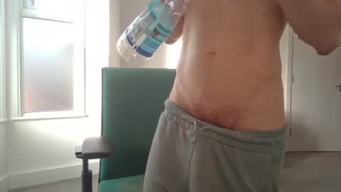 Snapshot of frenchbdmaninlondon chatting on June 23, 5:55 pm Horny Paul online show from June 23, 5:55 pm