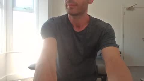 Snapshot of frenchbdmaninlondon chatting on July 13, 3:37 pm Horny Paul online show from July 13, 3:37 pm