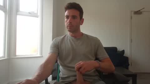 Snapshot of frenchbdmaninlondon chatting on July 15, 2:11 pm Horny Paul online show from July 15, 2:11 pm
