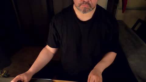 freqmoar online show from February 4, 3:07 pm