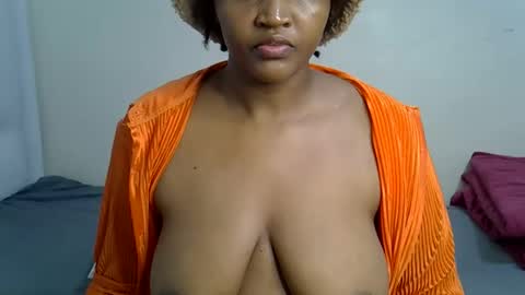 frevian online show from March 15, 11:05 am