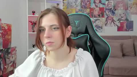 FreyaVeys online show from June 29, 5:03 am