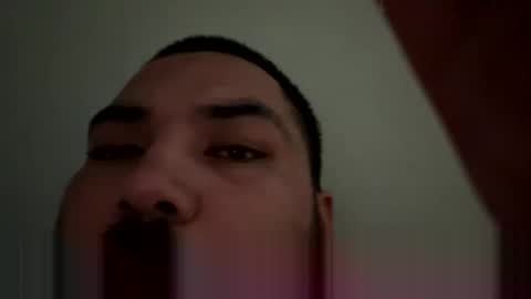 Snapshot of frez386533 chatting on October 5, 1:31 pm frez386533 online show from October 5, 1:31 pm