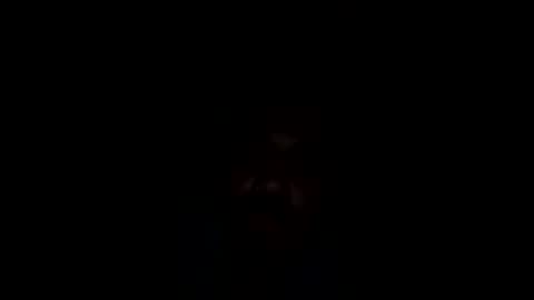 Snapshot of frez386533 chatting on April 10, 4:28 am frez386533 online show from April 10, 4:28 am