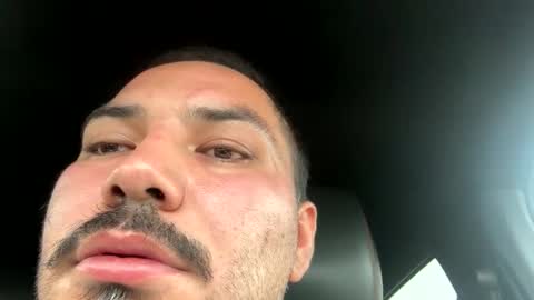 Snapshot of frez386533 chatting on April 10, 6:01 pm frez386533 online show from April 10, 6:01 pm