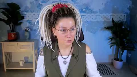 Frida Tander online show from January 16, 5:11 am