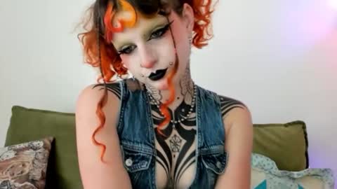 cherry online show from March 28, 7:35 pm