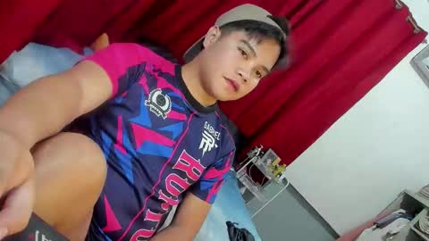 Snapshot of frostbite_69 chatting on October 14, 5:25 pm GABBY online show from October 14, 5:25 pm