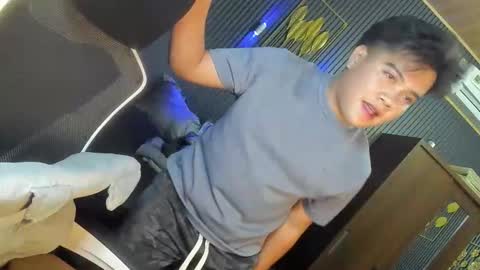 Snapshot of frostbite_69 chatting on March 29, 11:21 am GABBY online show from March 29, 11:21 am