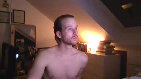 Snapshot of frozenyoga chatting on February 23, 8:55 pm frozenyoga online show from February 23, 8:55 pm