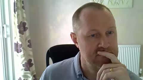 Fuck Buddy UK online show from May 7, 8:20 am