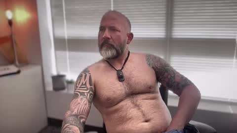 fuckadilf online show from April 27, 8:29 pm