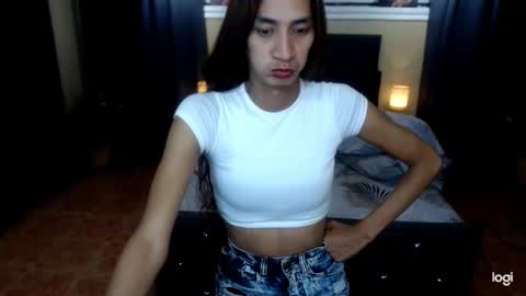 Snapshot of fuckerhunterx chatting on October 29, 1:24 pm fuckerhunterx online show from October 29, 1:24 pm