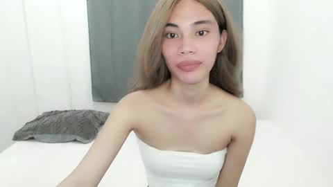 fuckingsexy143 online show from October 15, 2:01 am