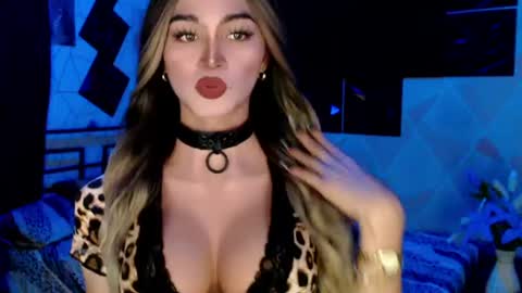 Snapshot of fuckingsexyivana chatting on July 18, 1:32 am MISS IVANA online show from July 18, 1:32 am