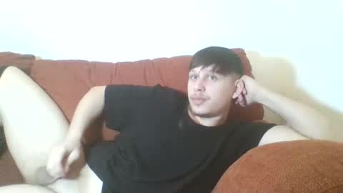 fuckmales21 online show from April 9, 3:06 am