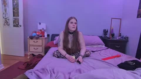 fuckyouletsfuck online show from May 24, 7:24 am